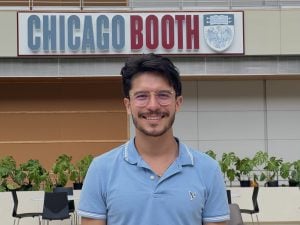 chicago booth mba class profile